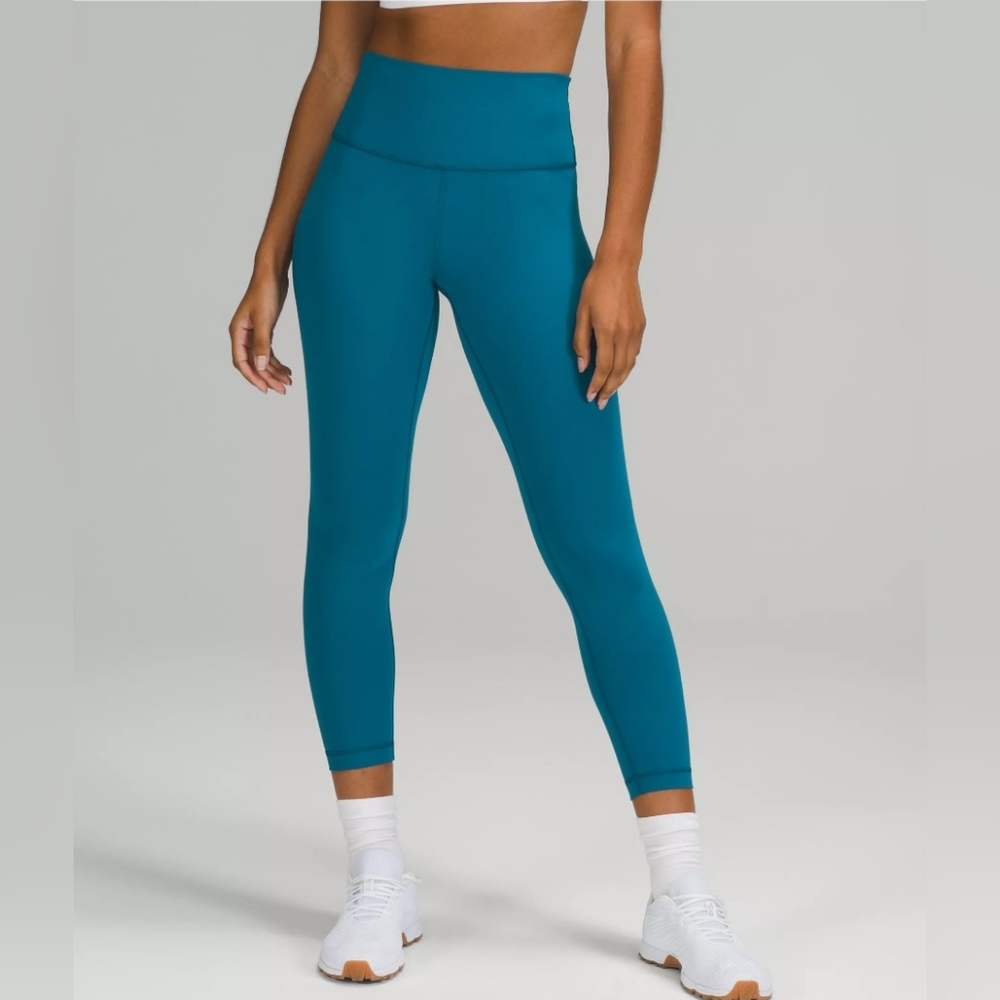 Lululemon size 18 yoga workout pants blue